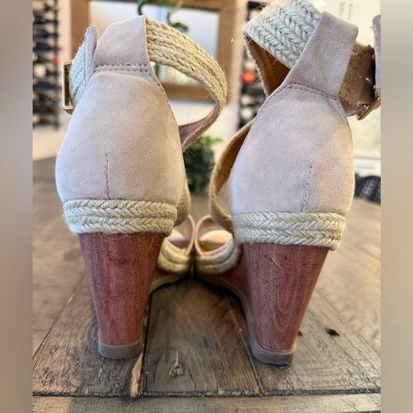 H by Halston Jane Espadrille Wedge Sandal - Picture 10 of 13